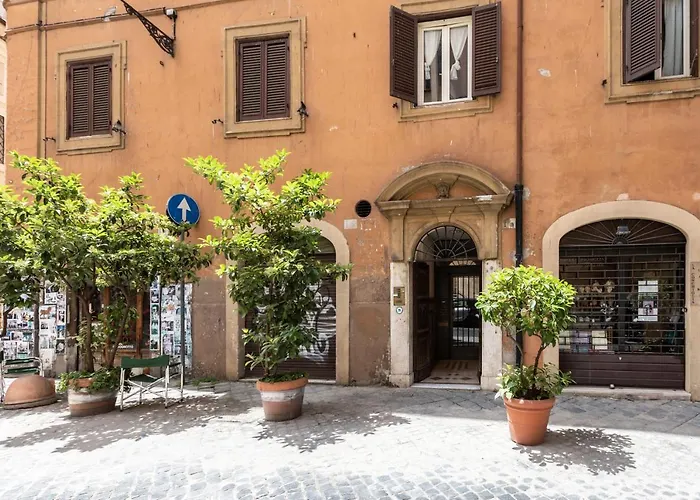 Apartment Spectacularly Bright, By Piazza Navona And The Pantheon - A/c, Wifi, Elevator *