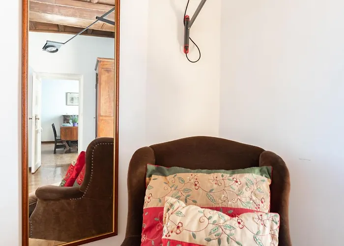Apartment Spectacularly Bright, By Piazza Navona And The Pantheon - A/c, Wifi, Elevator *